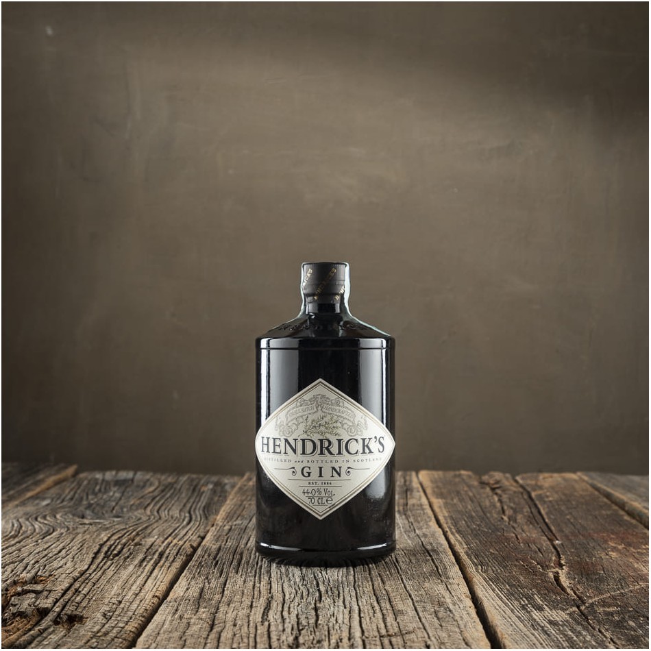 Hendrick's Gin - Distilleria Girvan