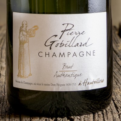 Etichetta dello Champagne Pierre Gobillard - Brut Authentique, con l'immagine di Dom Pérignon e la menzione di Hautvillers