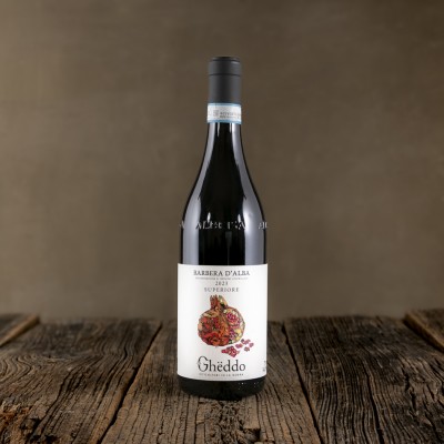Bottiglia di Barbera d'Alba DOC Superiore prodotta da Gheddo
