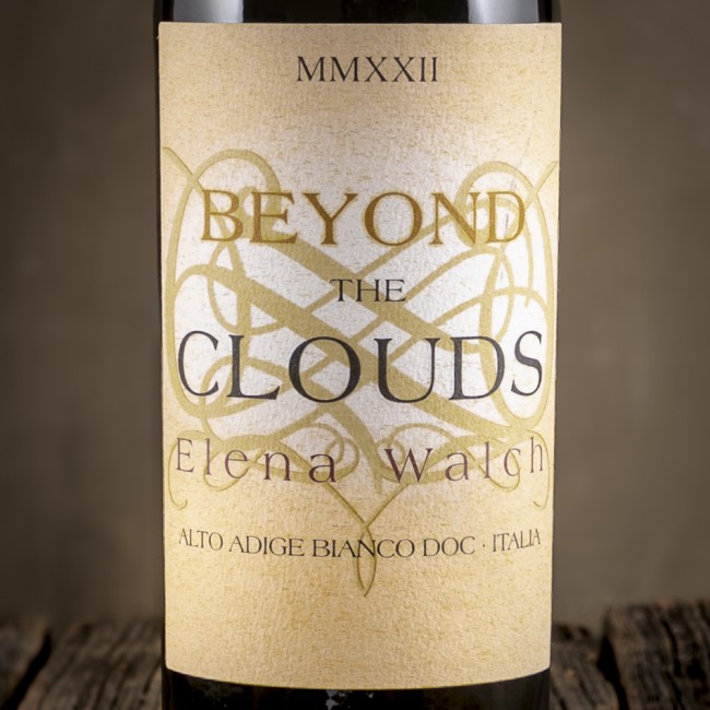 Etichetta del Grande Cuvée "Beyond the Clouds" prodotto da Elena Walch