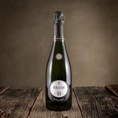 Bottiglia di Spumante Franciacorta Extra Brut '61 - Berlucchi