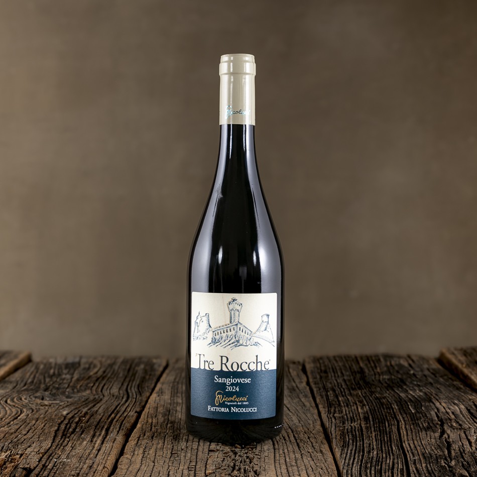 Bottiglia di Romagna Sangiovese DOC Superiore "Tre Rocche" - Fattoria Nicolucci
