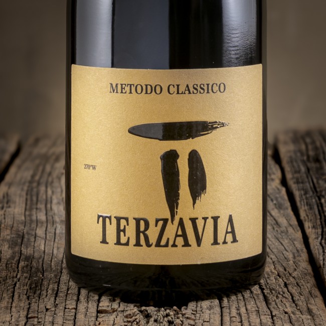 Etichetta del Metodo Classico Brut Sicilia DOC "Terzavia"- Marco De Bartoli