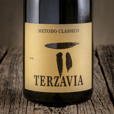 Etichetta del Metodo Classico Brut Sicilia DOC "Terzavia"- Marco De Bartoli