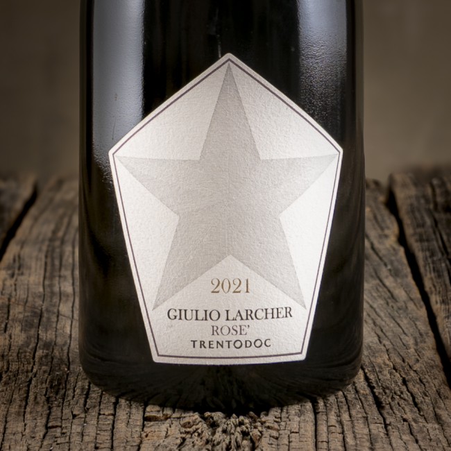Etichetta dello Spumante Trentodoc “Giulio Larcher Rosé Pas Dosé Stella” - Tenuta Maso Corno